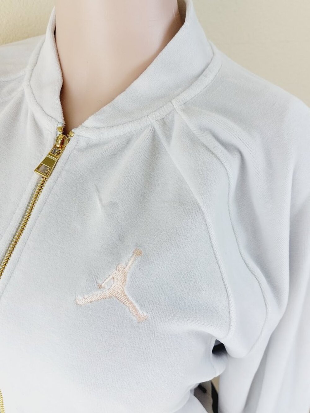 Jordan Women's Off-White Classic Sailor Neck Sports Fleece Jacket Size XL - Picture 7 of 12